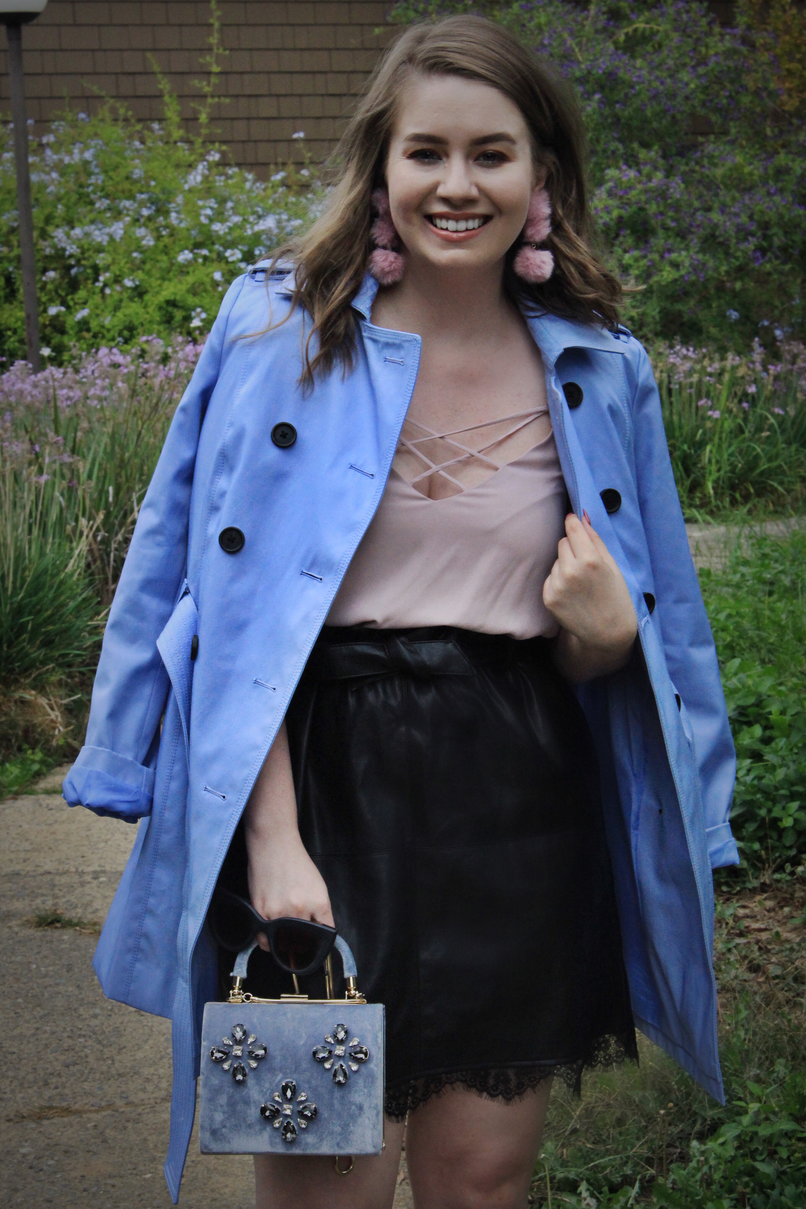 fall outfit ideas pastel trench and floral booties 